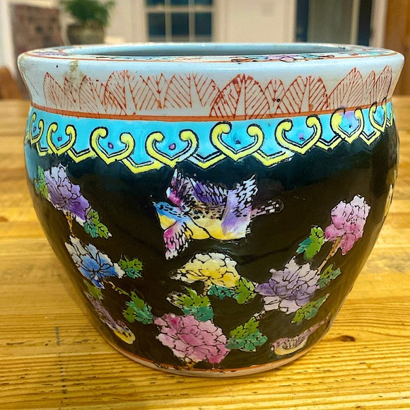 Vintage Chinese Famille Noire Porcelain Small Jardiniere Planter Pot Birds